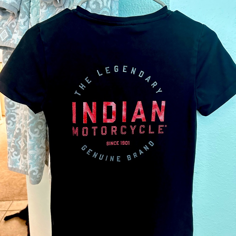 Gorgeous black T-shirt from Indian motorcycles.